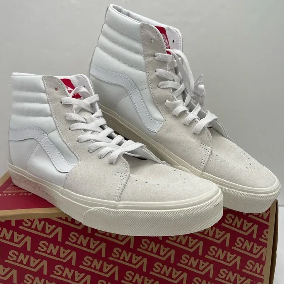 Vans Men’s Sk8-Hi
Secret Lover True White
VN000BW7W00 Sneakers - Picture 2 of 16